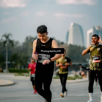 Runner Photo 6708782