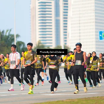 Runner Photo 6708787