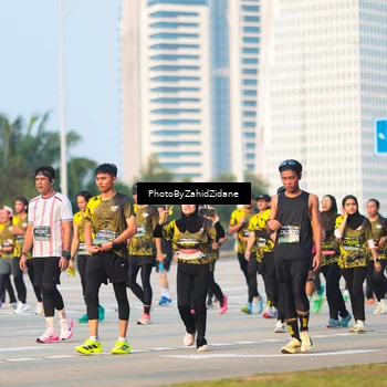 Runner Photo 6708799