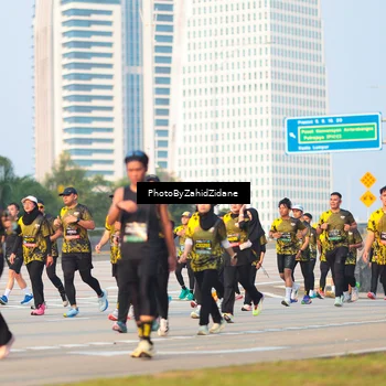 Runner Photo 6708800