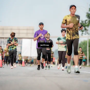 Runner Photo 6708803