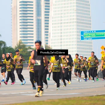 Runner Photo 6708827