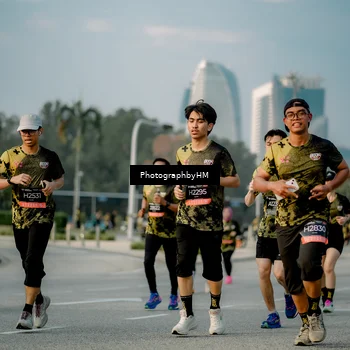 Runner Photo 6708835