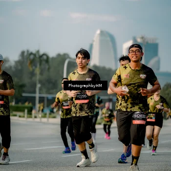 Runner Photo 6708839