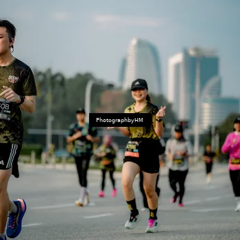 Runner Photo 6708855