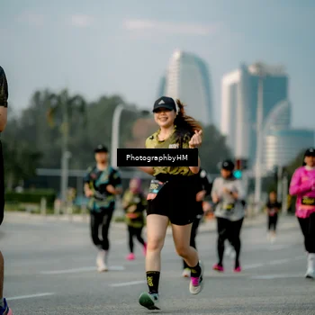 Runner Photo 6708859