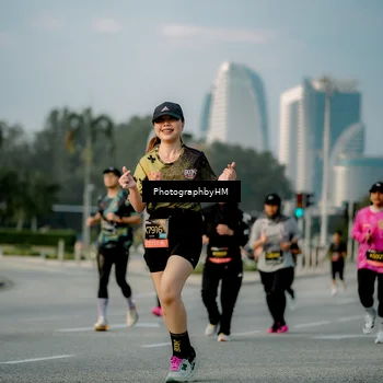 Runner Photo 6708860