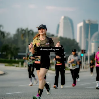 Runner Photo 6708864