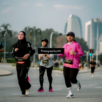 Runner Photo 6708867