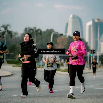 Runner Photo 6708873