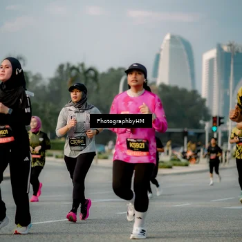 Runner Photo 6708879