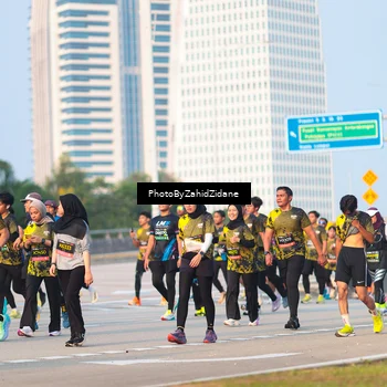 Runner Photo 6708897