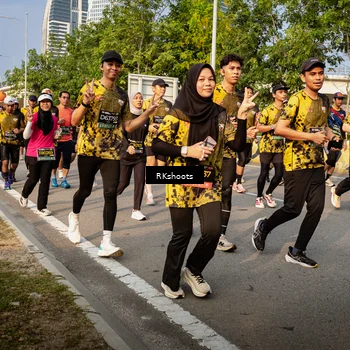 Runner Photo 6708898