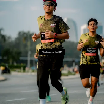 Runner Photo 6708899