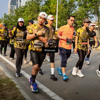 Runner Photo 6708900