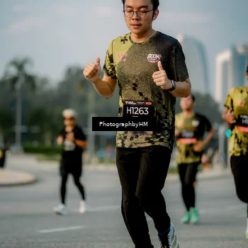 Runner Photo 6708903