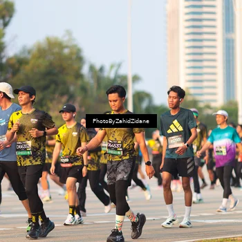 Runner Photo 6708914