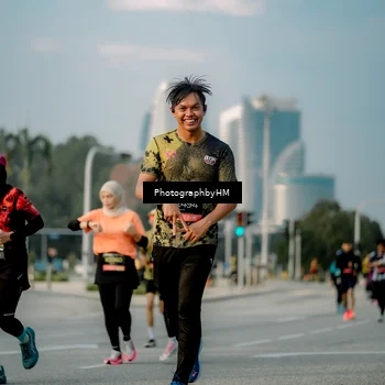 Runner Photo 6708919