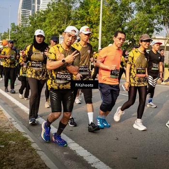 Runner Photo 6708934
