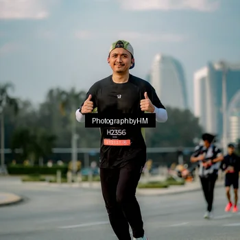 Runner Photo 6708953