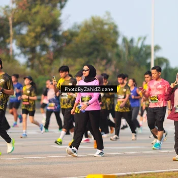 Runner Photo 6708956