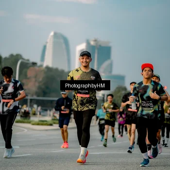 Runner Photo 6708965