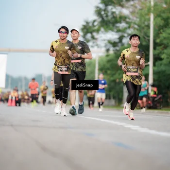 Runner Photo 6708971