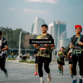 Runner Photo 6708979