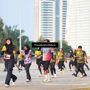 Runner Photo 6708982