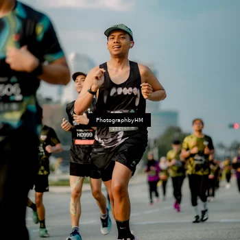 Runner Photo 6708995