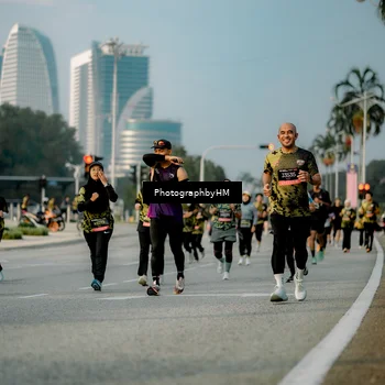 Runner Photo 6709017