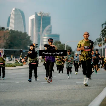 Runner Photo 6709026