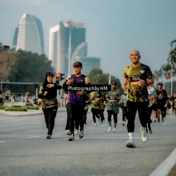 Runner Photo 6709033