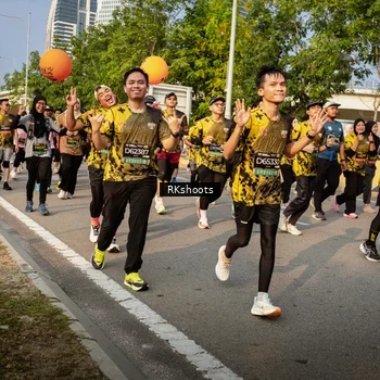 Runner Photo 6709034