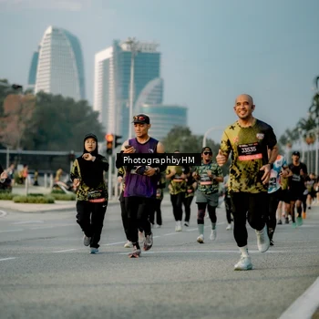 Runner Photo 6709036