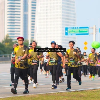 Runner Photo 6709039