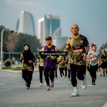 Runner Photo 6709041
