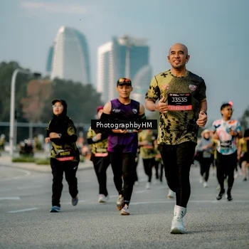 Runner Photo 6709046
