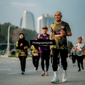 Runner Photo 6709050
