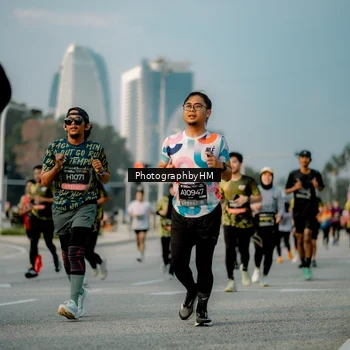 Runner Photo 6709058