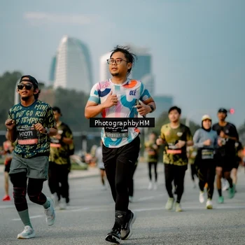 Runner Photo 6709070