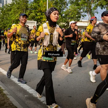 Runner Photo 6709083