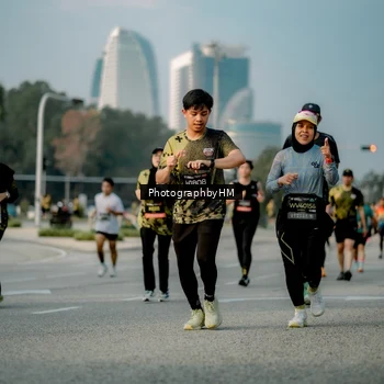 Runner Photo 6709085