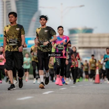 Runner Photo 6709086
