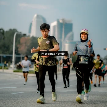 Runner Photo 6709092
