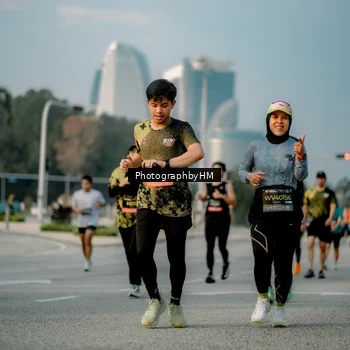 Runner Photo 6709094