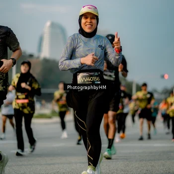 Runner Photo 6709102