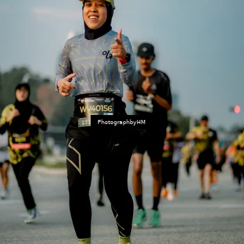 Runner Photo 6709105