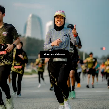 Runner Photo 6709106