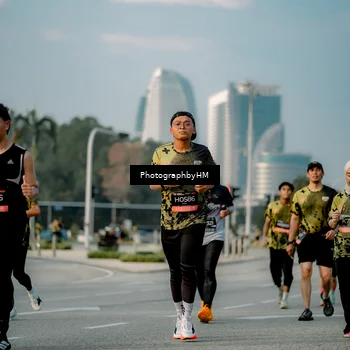 Runner Photo 6709108